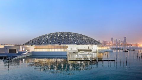 AA - Abu Dhabi Attractions Tour incl Louvre (Shared) - Other Languages - OFFLINE