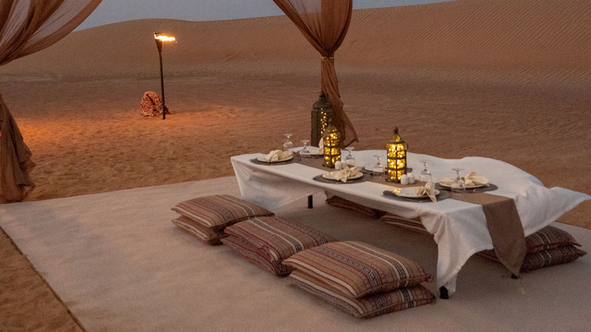 Exclusive Desert Experience, Dubai - Private Vehicle (5-6 pax) - 50% OFF - OFFLINE