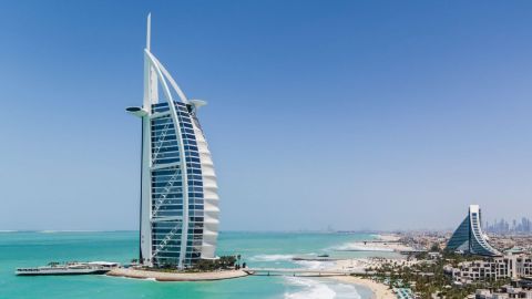 Inside Burj Al Arab Tour including Signature Beverage at UMA Lounge