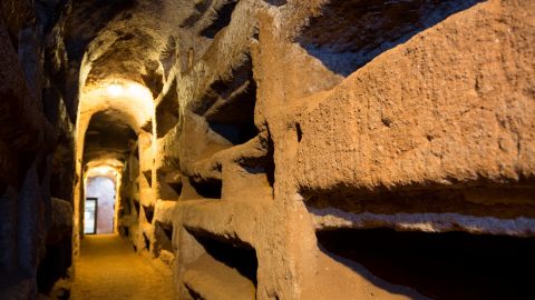 Basilicas & Secret Underground Catacombs Tour - 4 PM with Pick Up