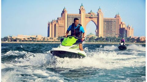 60 Mins Iconic Burj Al Arab and Atlantis Tour on Jet Ski 