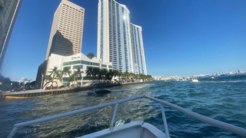 Miami Skyline Sunset Cruise & Millionaire Homes