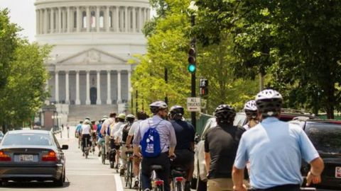 Monuments and Memorials Bike Tour