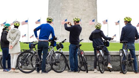 Monuments and Memorials Bike Tour