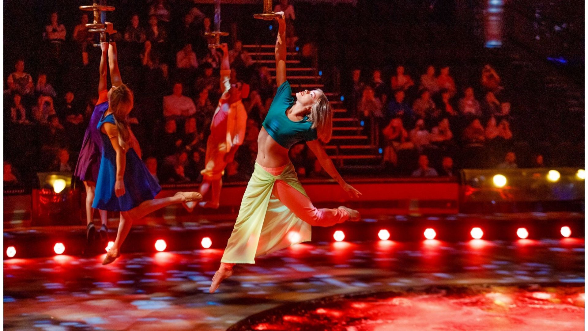 Offer: La Perle by Dragone Gold - Minimum 4 Guests