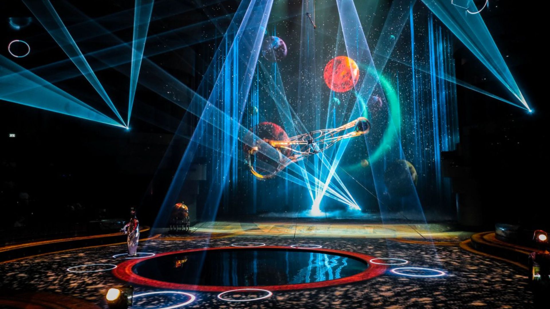 La Perle Platinum - Dinner Package @ World Cut Steakhouse
