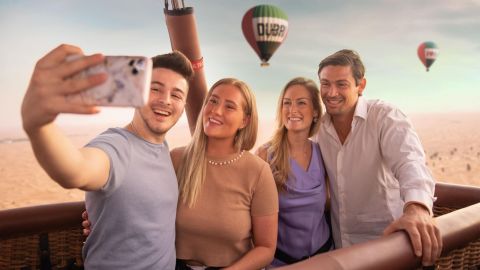 Heritage Safari in Vintage Land Rover with Overnight Stay and Hot Air Balloon - Shared