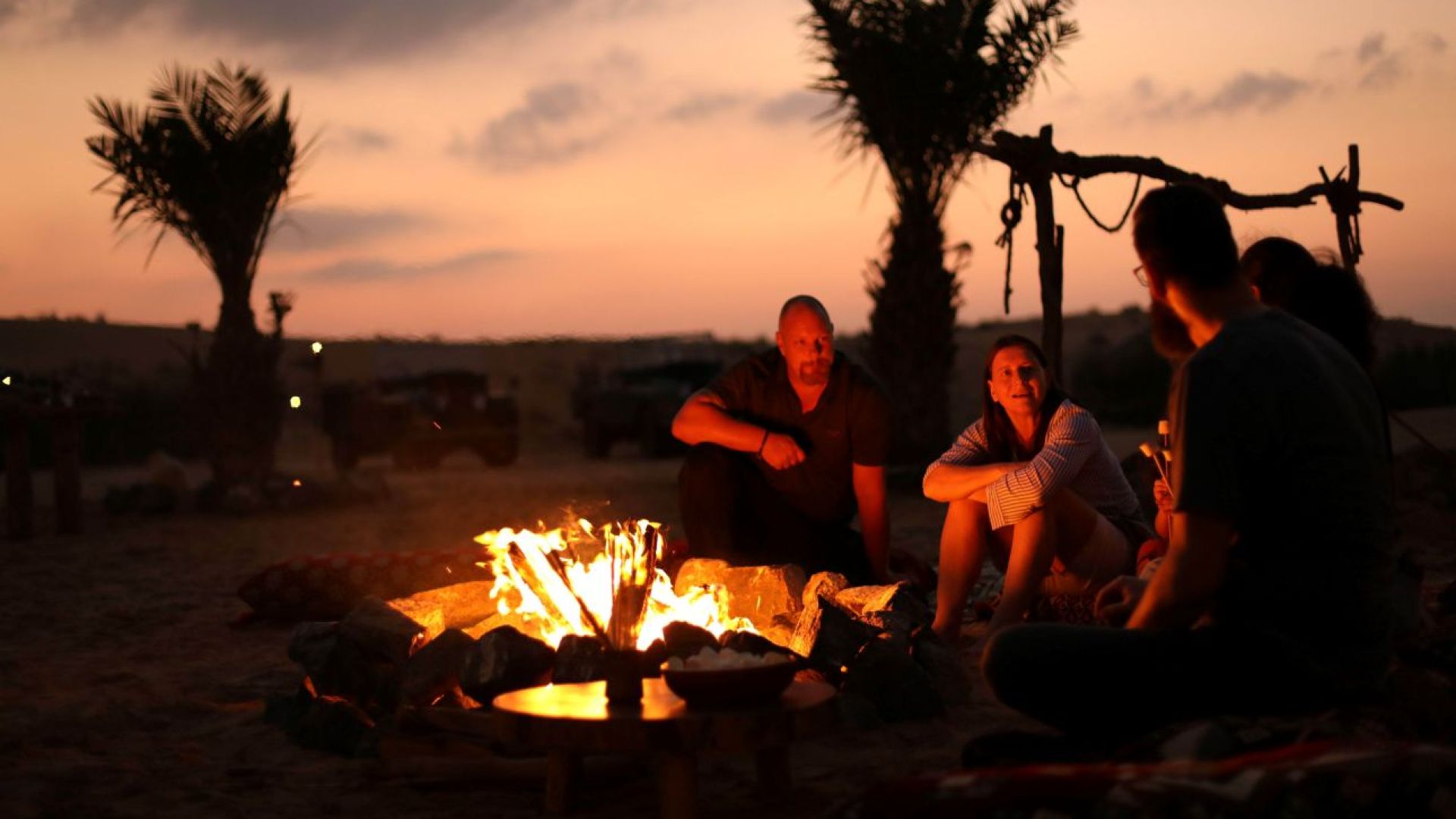 Heritage Safari by Vintage Land Rover with Overnight and Hot Air Balloon - Experience for 2 guests