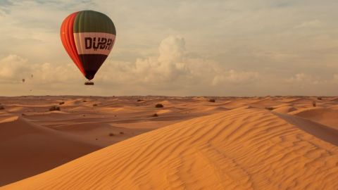Premium Hot Air Balloon Experience with Michelin Breakfast-Ultimate Private Experience for 13-16 PAX