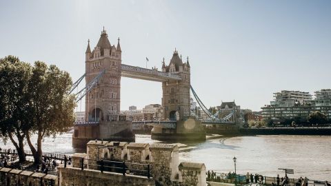 Complete Tower of London Tour: Opening Ceremony, Early Access Crown Jewels & River Cruise