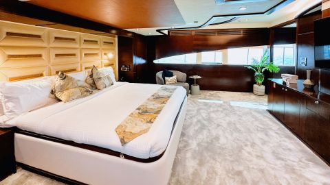 Superyacht Sundowner Shared Tour