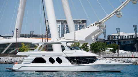 Dubai Marina - Private Yacht Tour up to 30 Guests - 3 hours