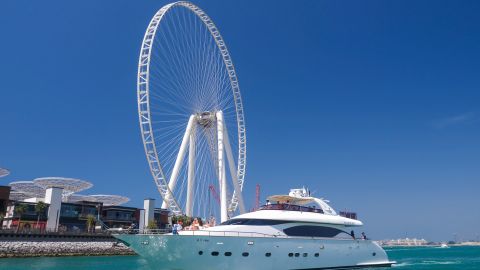 Shared Afternoon Luxury Dubai Marina Yacht Tour with BBQ