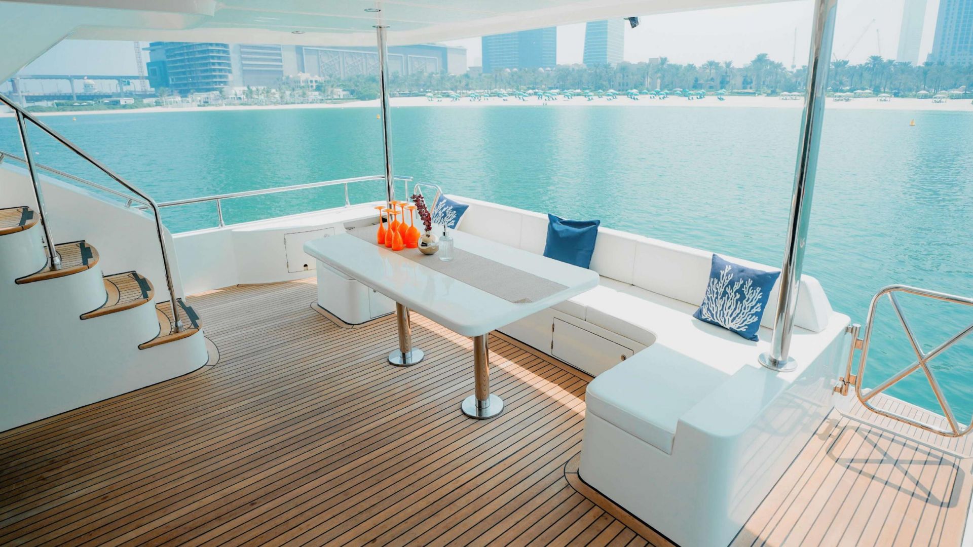 Dubai Marina Morning Yacht Tour with Breakfast - 2 Hours