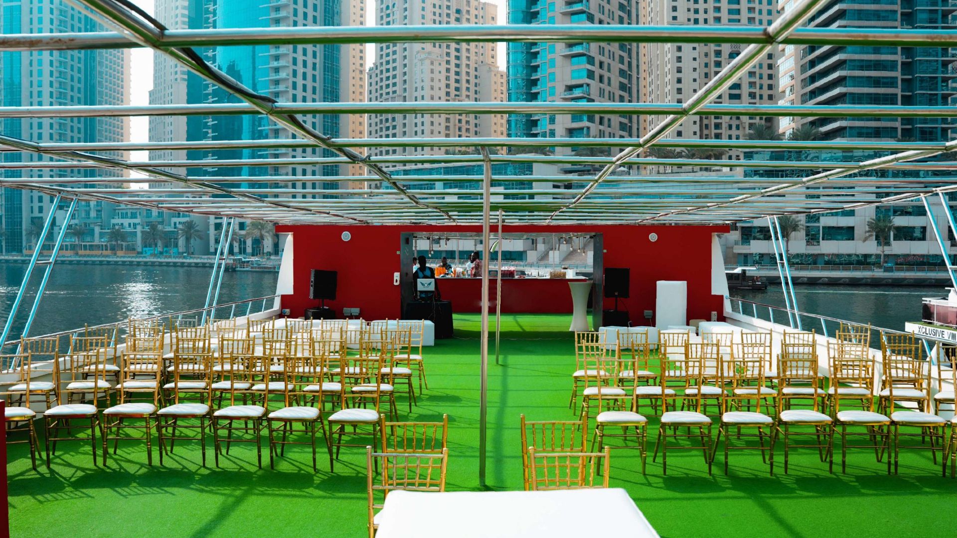 Luxury Dinner Cruise at the Dubai Marina: Dinner Cruise Dubai Marina