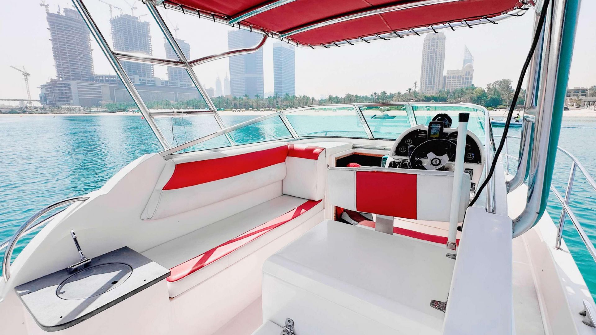 Dubai Marina - Private Boat Tour up to 8 guests - 1 hour