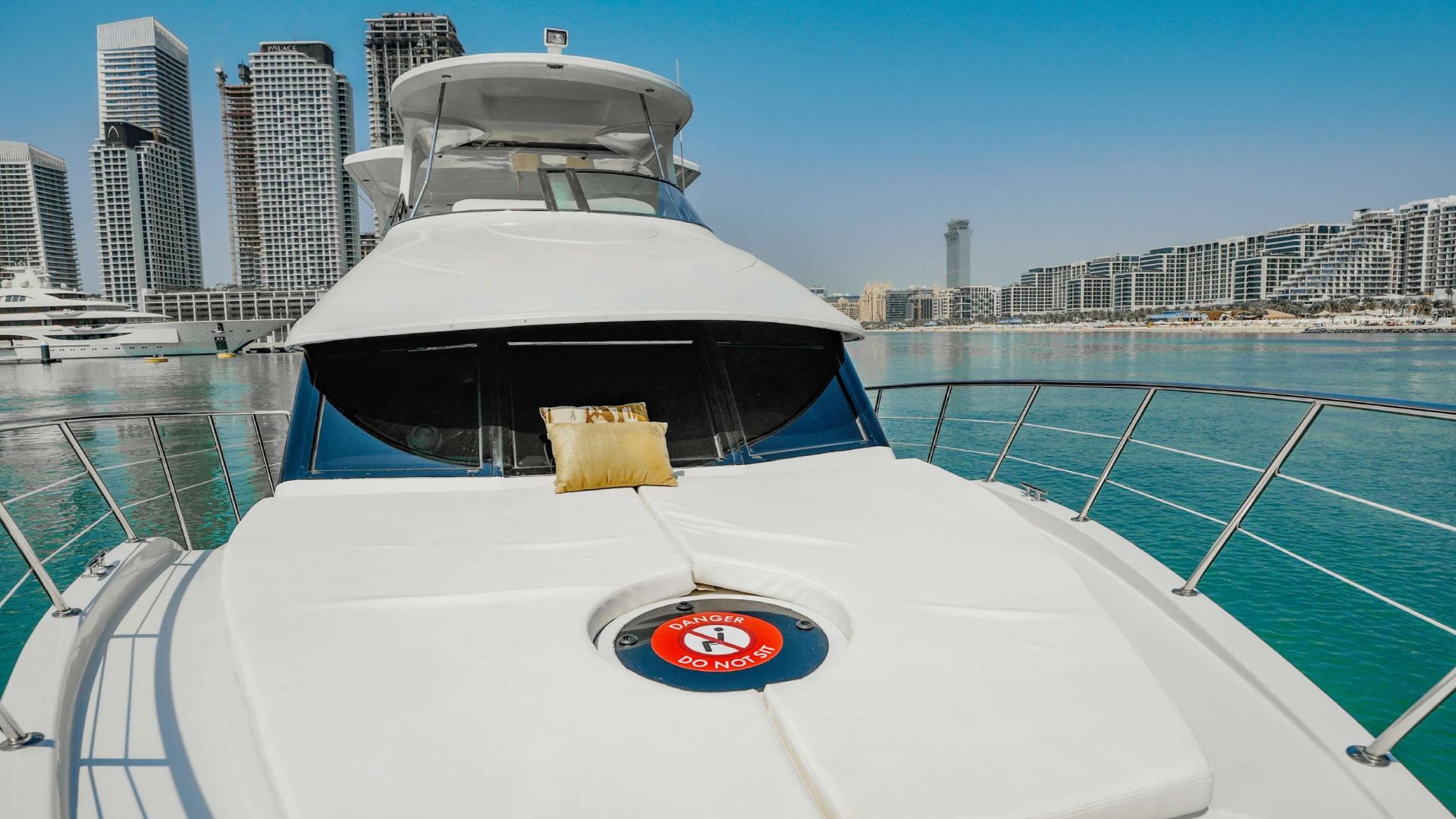 Dubai Marina Private Yacht Tour for 30 Guests – 2H + 1H Free Until 30 Sep 2026