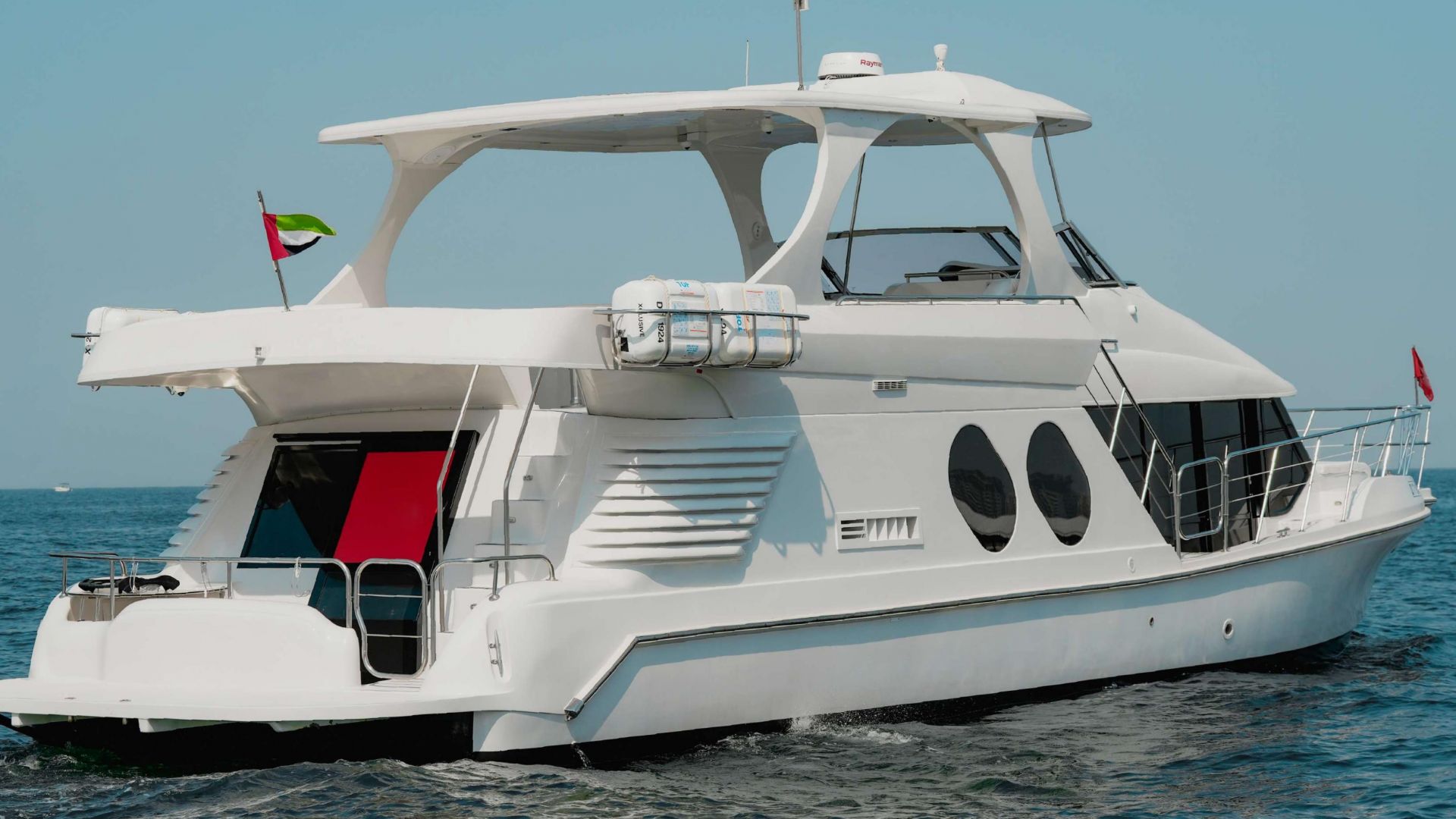 Dubai Marina Private Yacht Tour for 30 Guests – 2H + 1H Free Until 30 Sep 2026