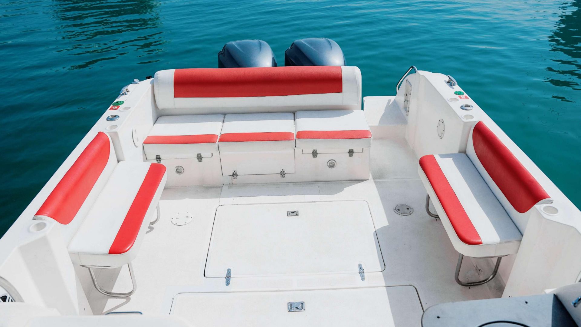 Dubai Marina - Sports Fishing Experience up to 8 guests - 4 hours 