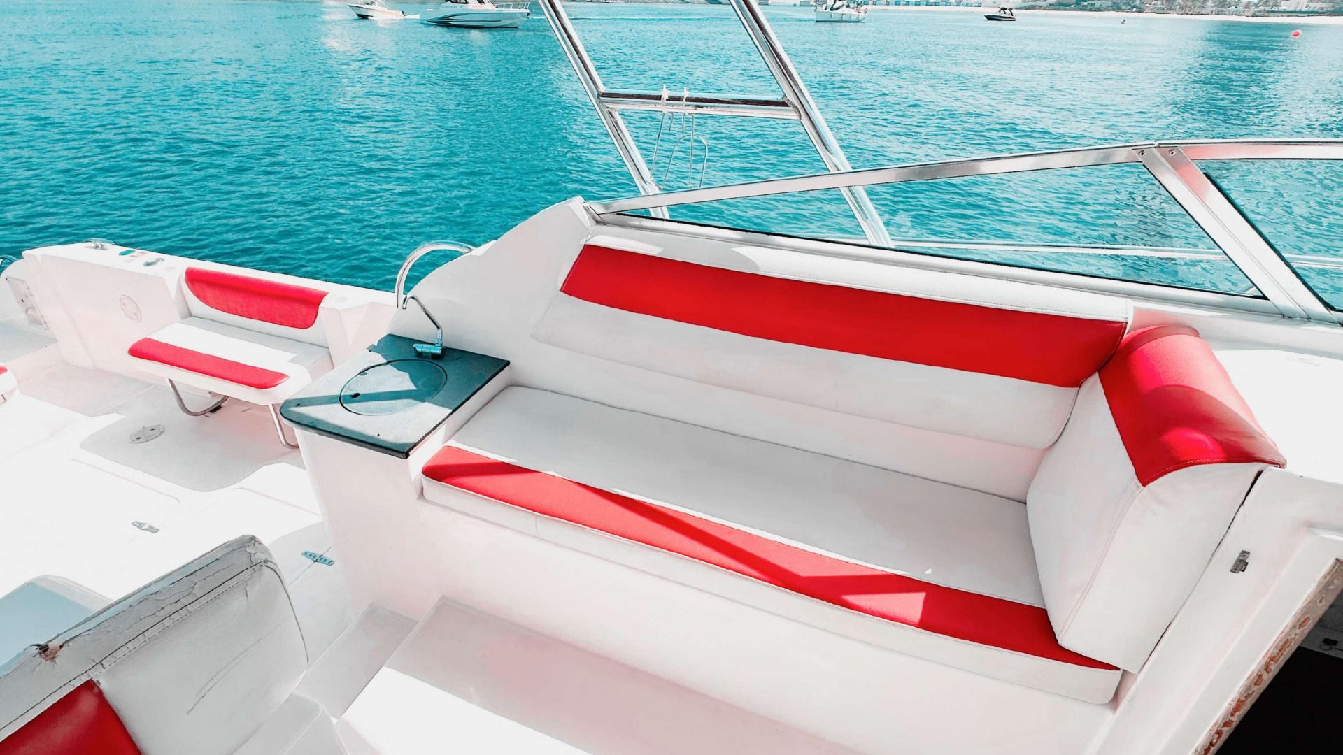 Dubai Marina - Sports Fishing Experience up to 8 guests - 4 hours 