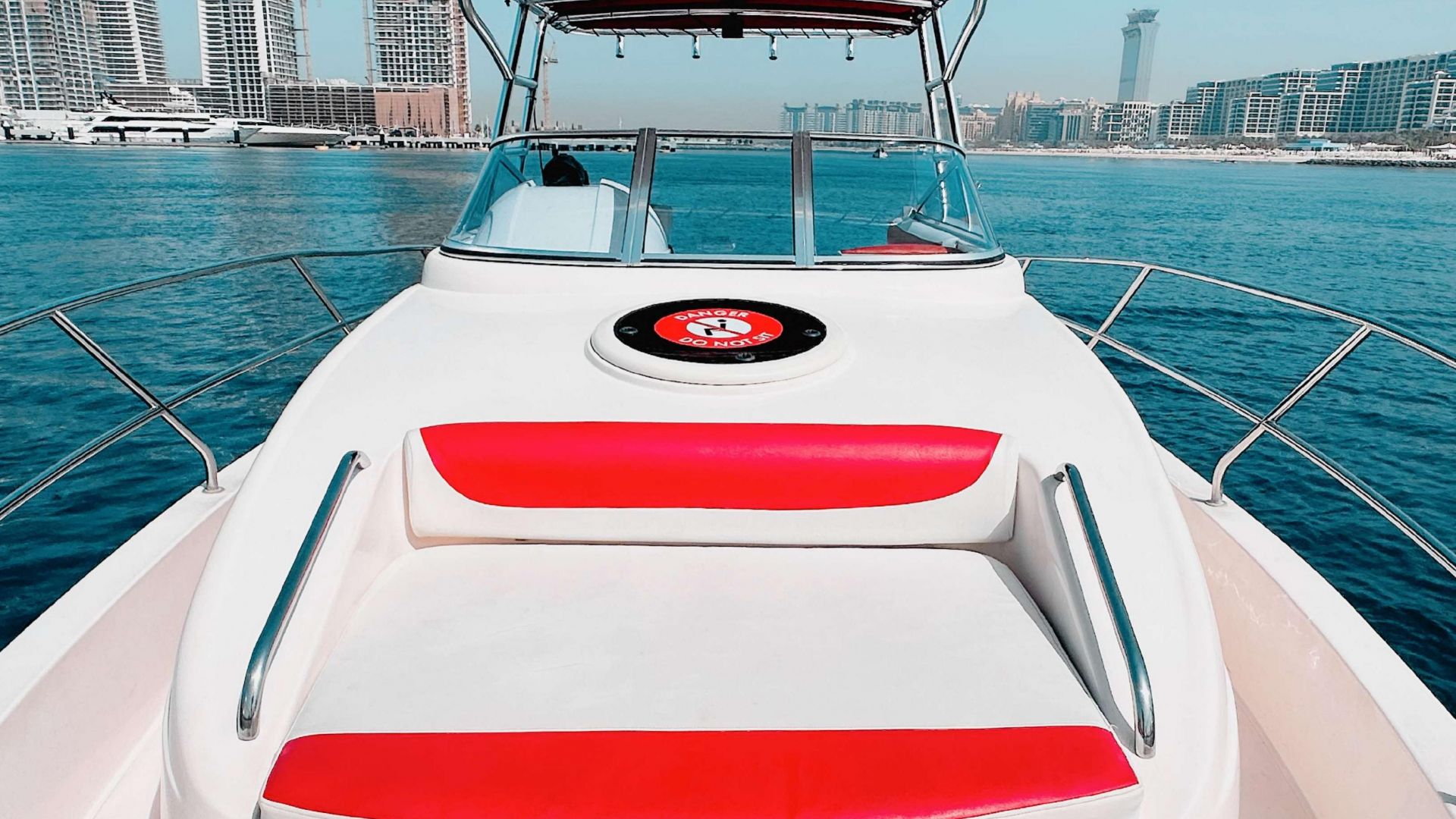 Dubai Marina - Sports Fishing Experience up to 8 guests - 4 hours 