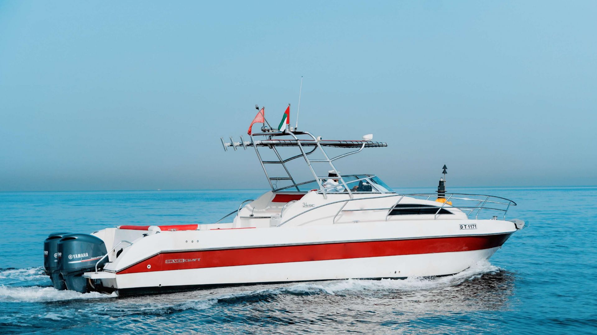 Dubai Marina - Sports Fishing Experience up to 8 guests - 4 hours 