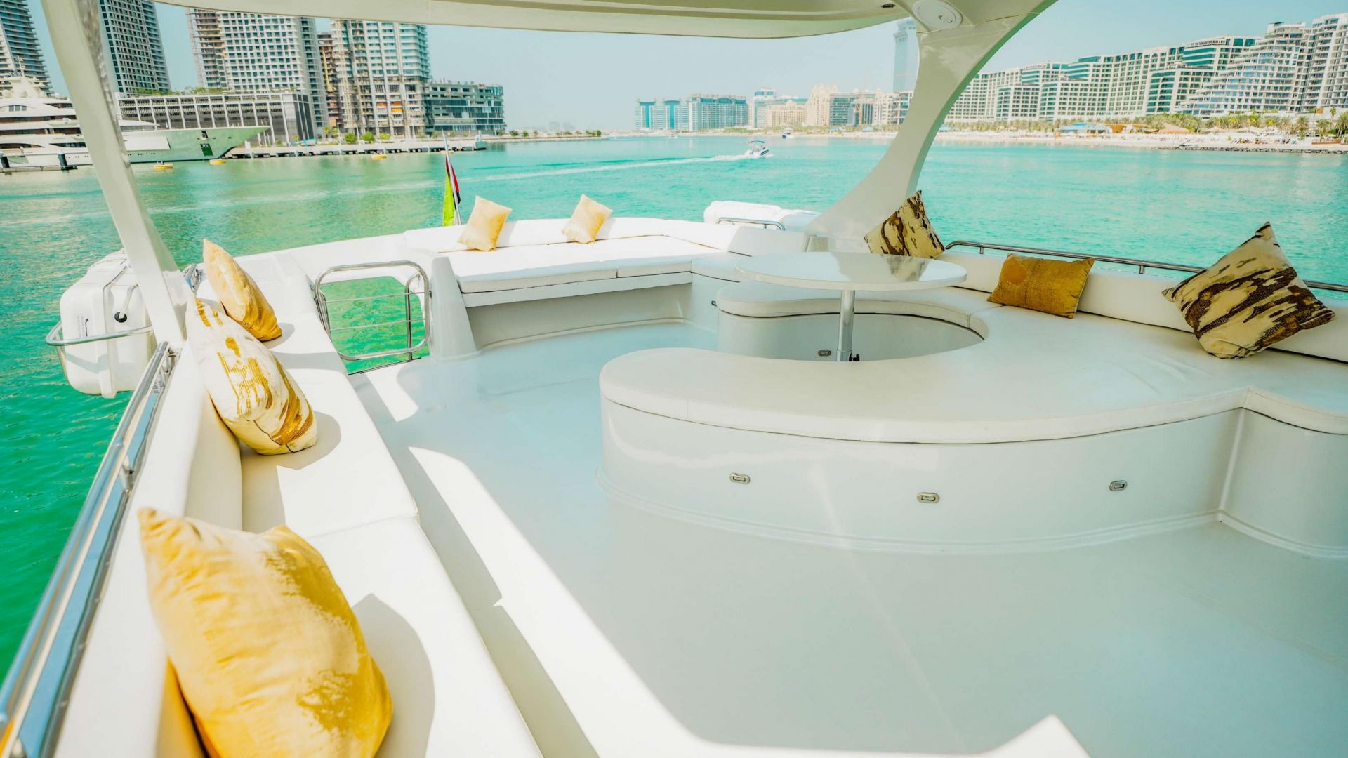 Private Yacht Tour for 30 Guests with BBQ & Premium Drinks – 3H + 1H Free Until 30 Sep 2026