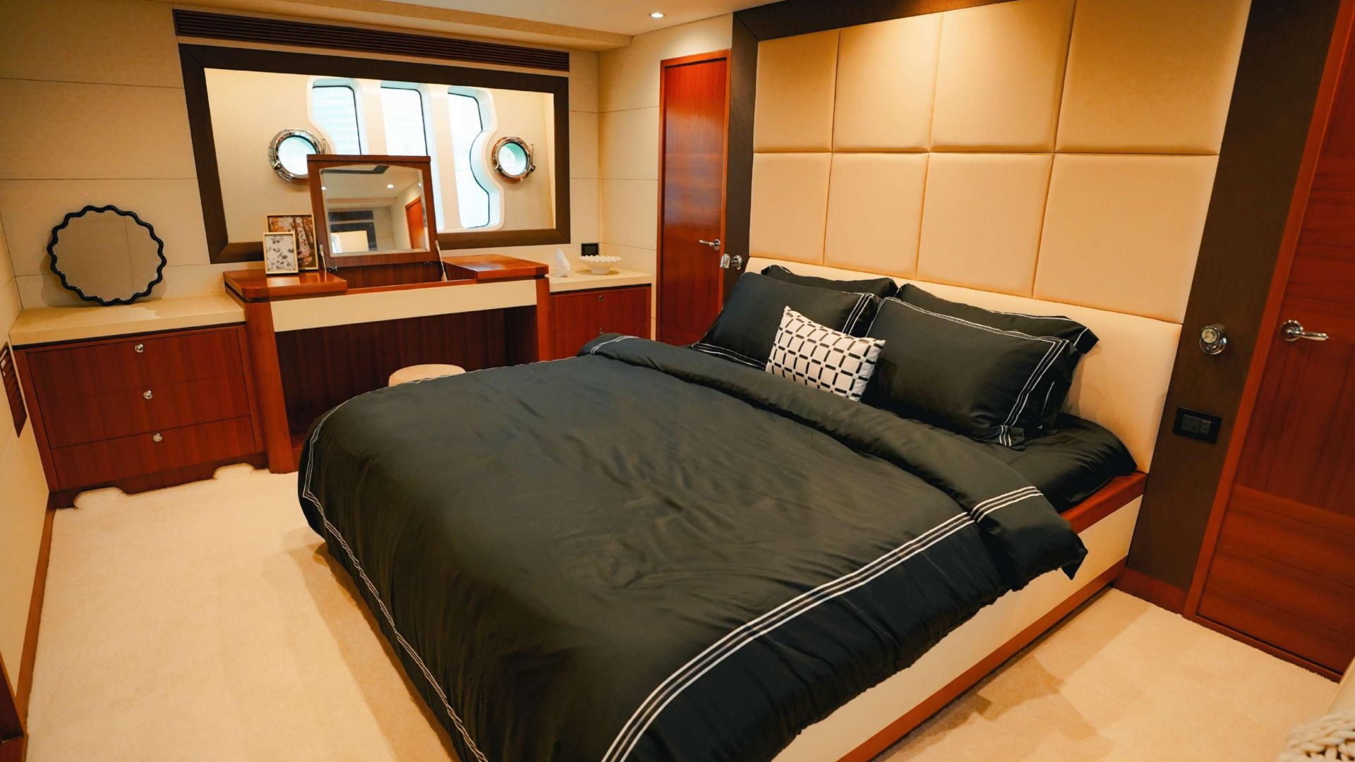 Dubai Marina -  Mid Day Sharing Yacht Tour - 2 Hours