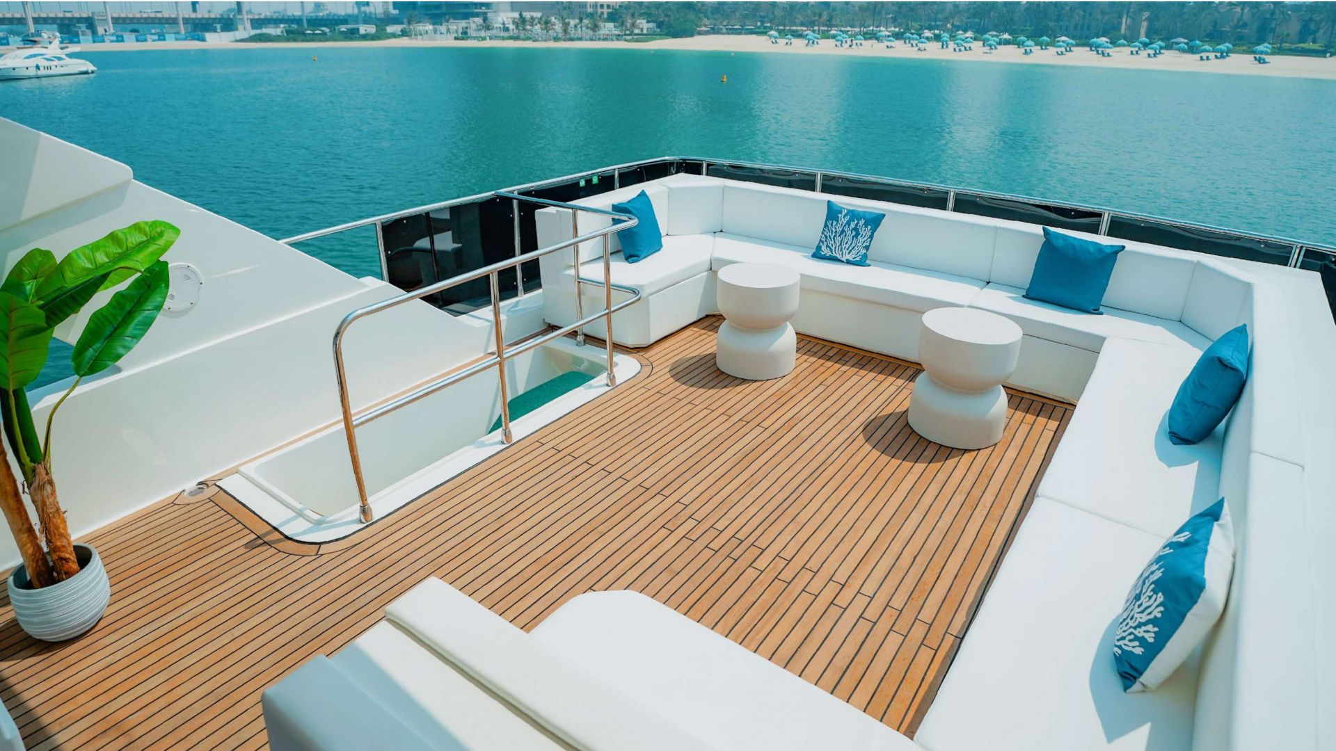 Dubai Marina -  Extended Sunset Sharing Yacht Tour - 3 Hours