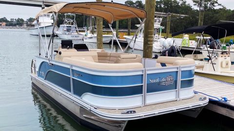 Pontoon Boat Rental