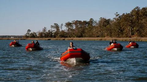 Mini Boat Disappearing Island Tour