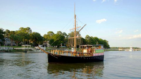 Pirate Cruise on the Black Dagger