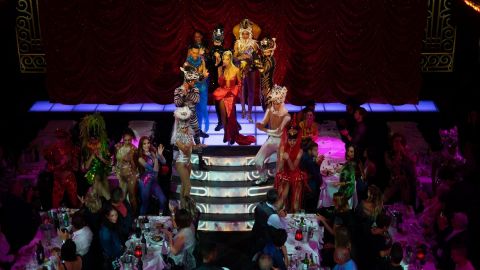 Paradis Latin - Dinner & Show (Gustave Eiffel Evening)