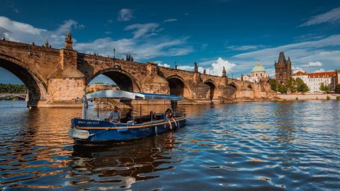 Cruise on the Devil's channel in Prague