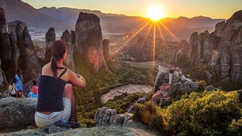 MAJESTIC SUNSET METEORA TOUR 