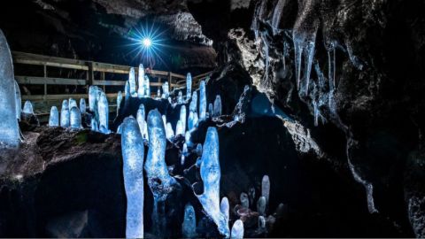 Lava Cave & Geothermal Adventure (hotel)