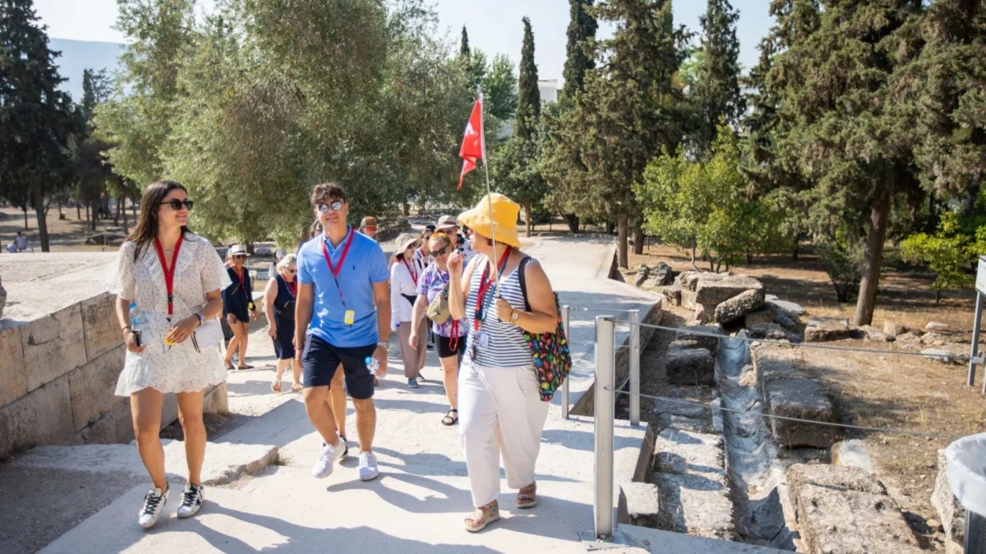 EARLY: ACROPOLIS & OLD ATHENS WALKING TOUR 3.5h with ticket