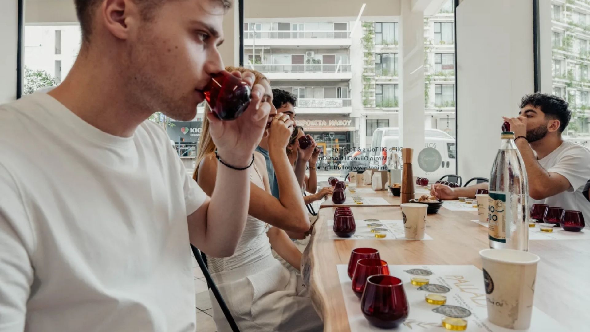 Athens: Guided Olive Oil Tour with Tasting & Snacks