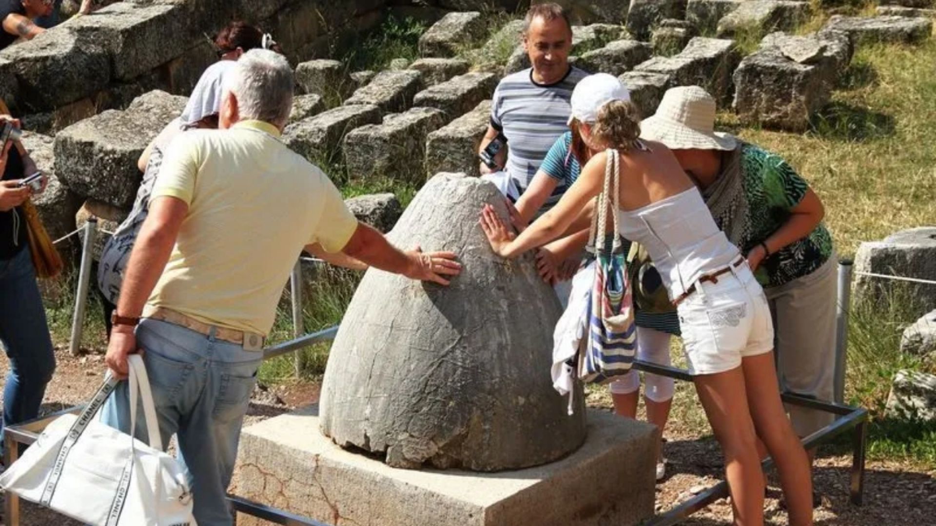 Delphi One Day Trip from Athens