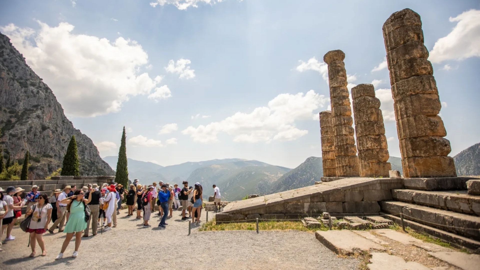 Delphi One Day Trip from Athens
