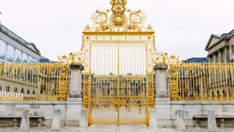 Versailles Chateau & Gardens Tour