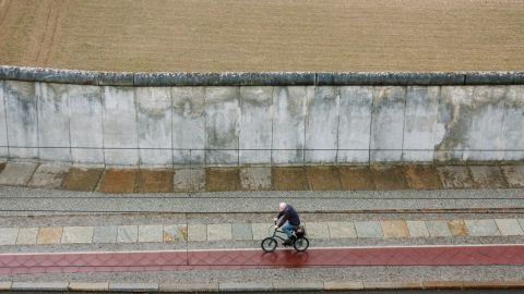 Berlin Wall Bike Tour