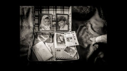 How Absence and Presence of Parents Shape Our Relationships