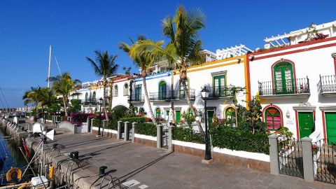 Visit Puerto de Mogán and Playa de Amadores From Las Palmas - No boat