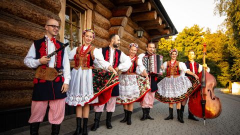 Polish Folk Show with Traditional Dinner