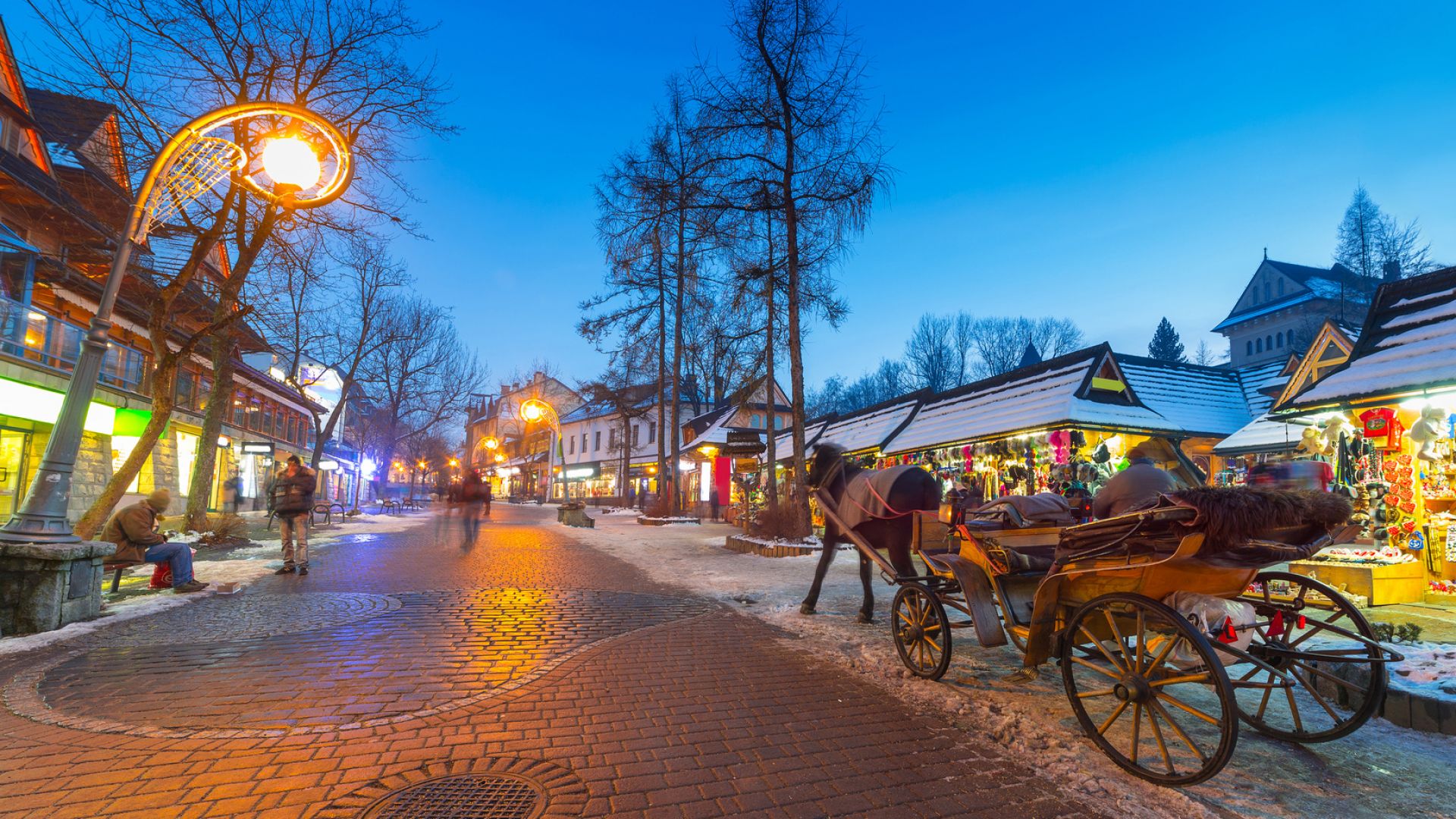 Zakopane Tour with Krupówki, Gubałówka Funicular & Thermal Pools