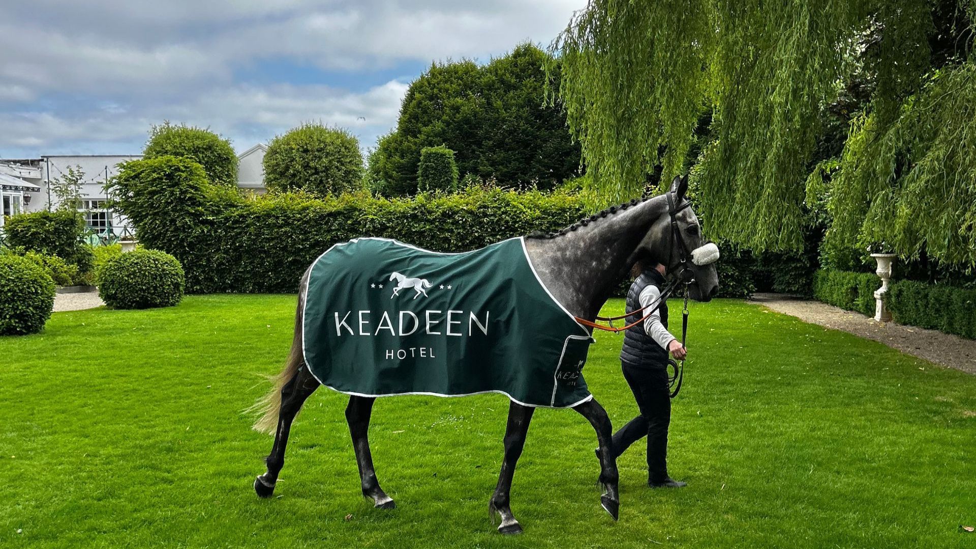 Gift the Experience: Champions Table: An Intimate Evening at the Heart of Irish Racing