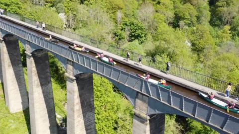 Canoe Along the Highest Aqueduct in the World for Two