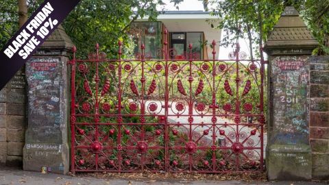 BF Offer Visit to Strawberry Field with Afternoon Tea in the Gardens for Two