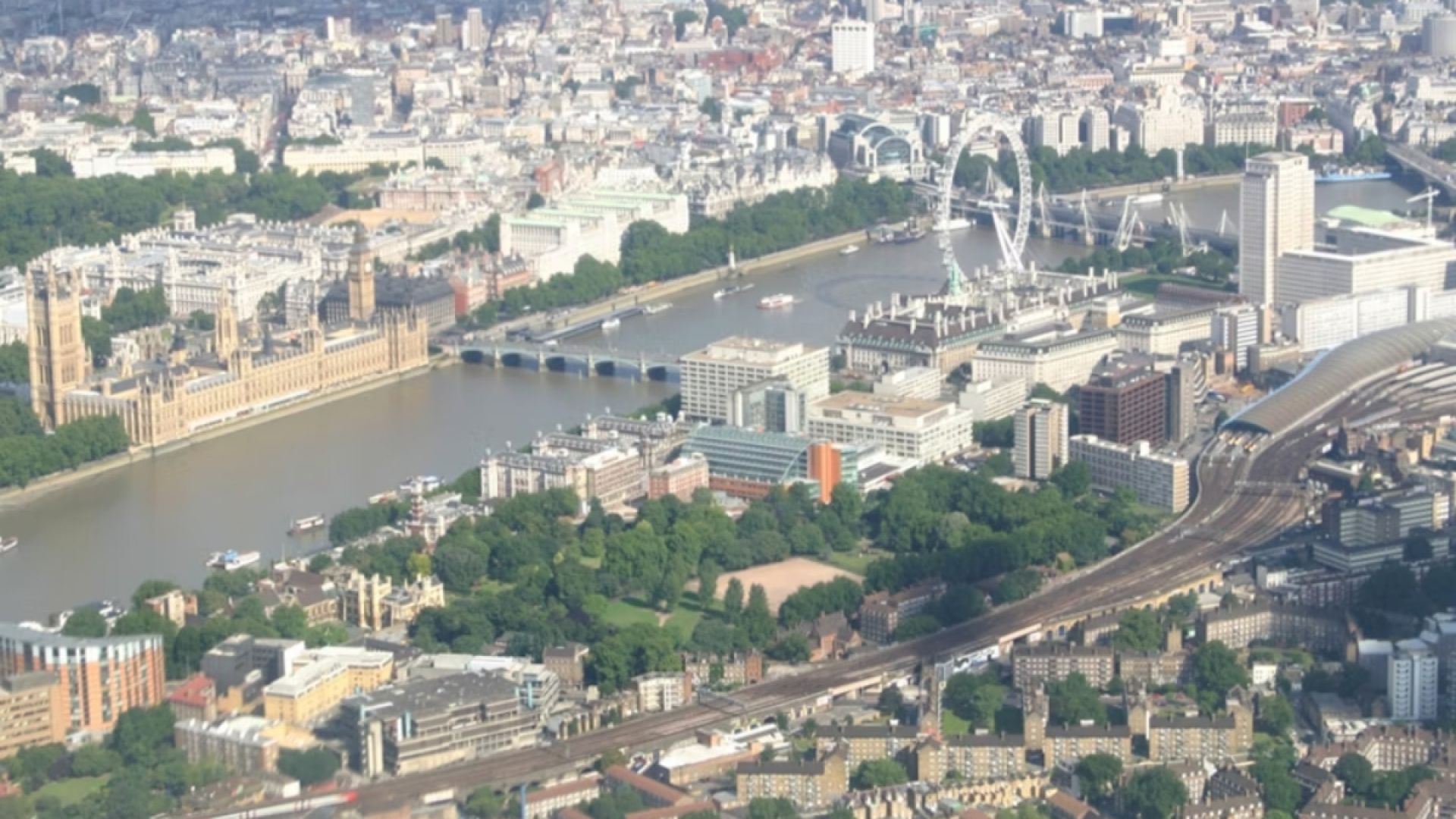 Helicopter Ride Over London for Two